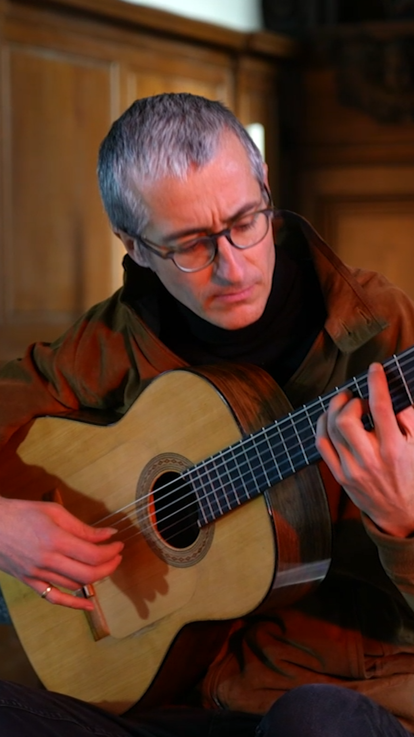 CP | 02.07.2026 | Fiché abusivement dans les bases de données policières, le guitariste Quentin Dujardin, soutenu par la LDH, assigne l’État belge en justice